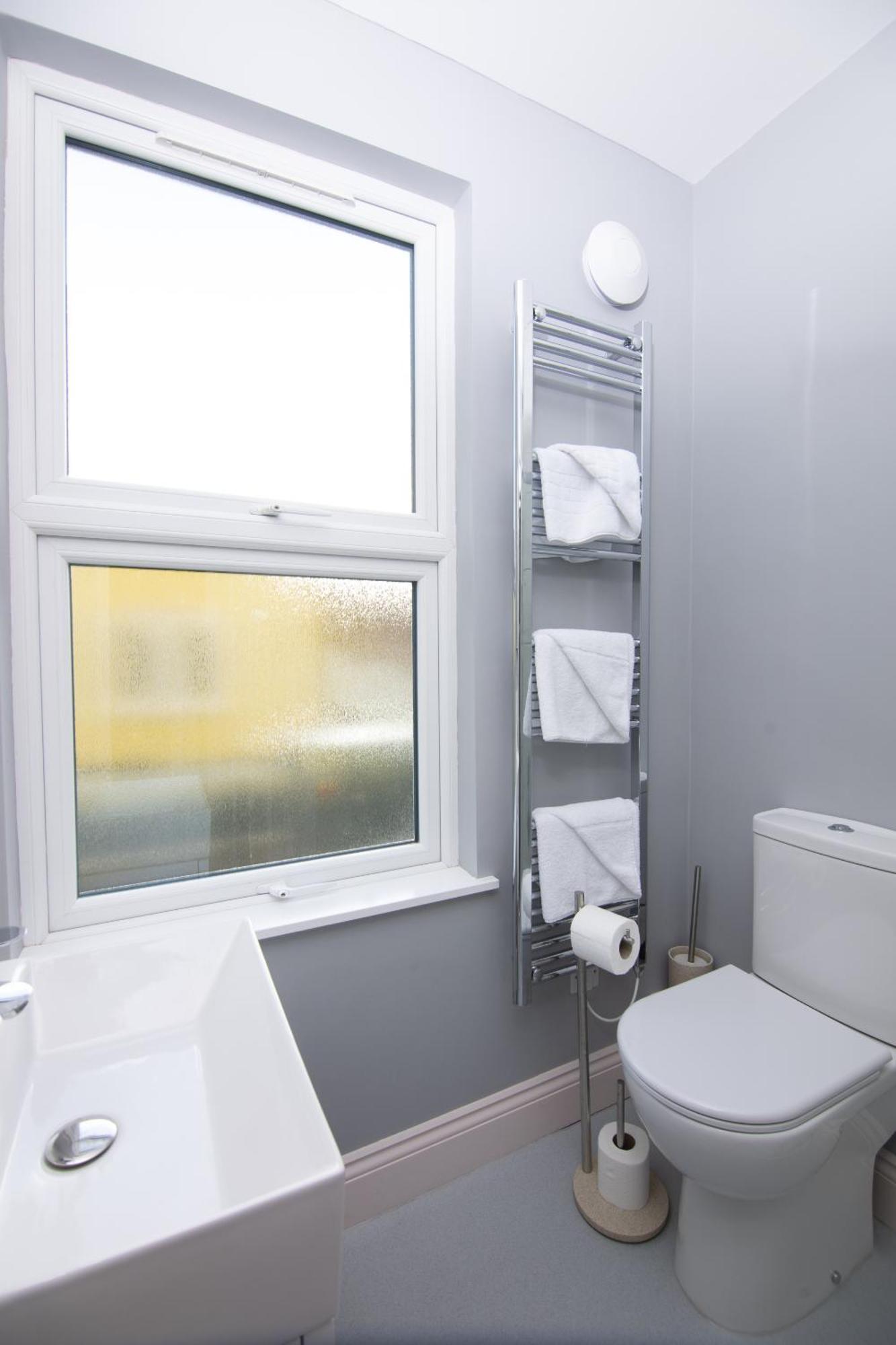 Caboose Bed & Breakfast ซอลส์บรี ภายนอก รูปภาพ