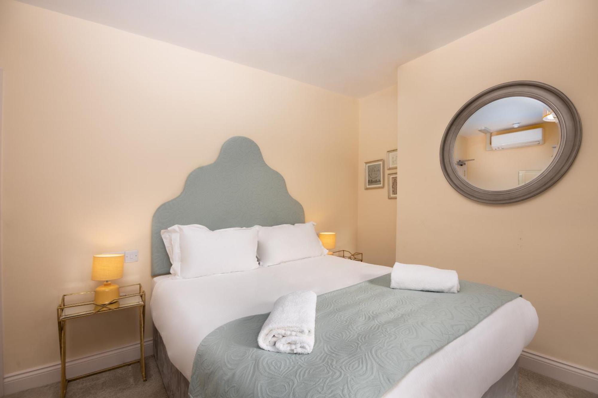 Caboose Bed & Breakfast ซอลส์บรี ภายนอก รูปภาพ