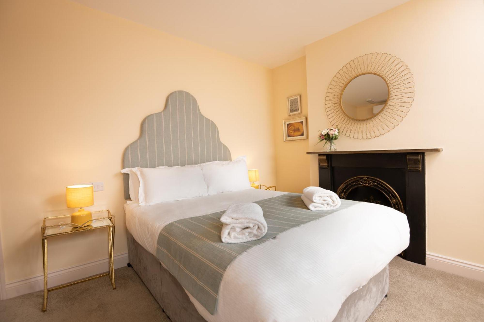 Caboose Bed & Breakfast ซอลส์บรี ภายนอก รูปภาพ